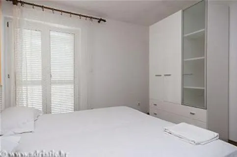 Anka Studios Vrbnik (Primorje-Gorski Kotar)