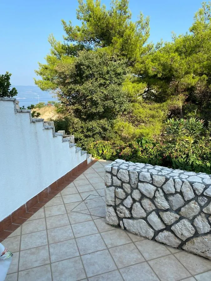 Apartment Anka Studios Vrbnik Croatia