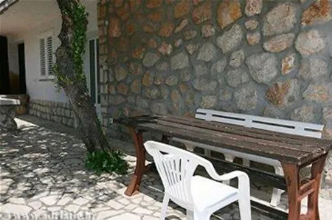 Apartment Anka Studios Vrbnik Croatia